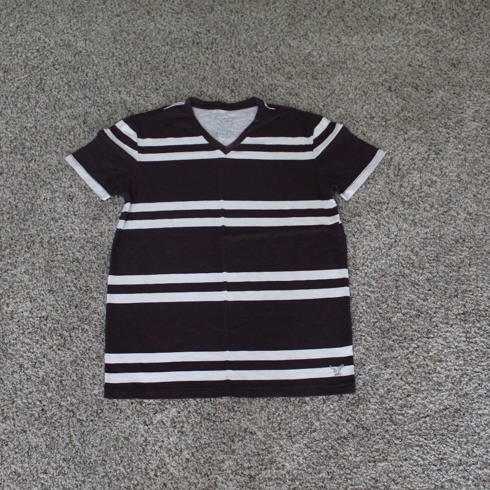 American Eagle Men's Shirt Size Medium